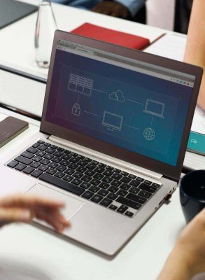 startup-business-people-working-on-laptop-2022-12-15-23-08-18-utc-qbywlnatusj52pbynq3jh29cj768v8h1yrhlnvv17k